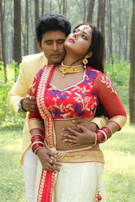 sexy saree romance